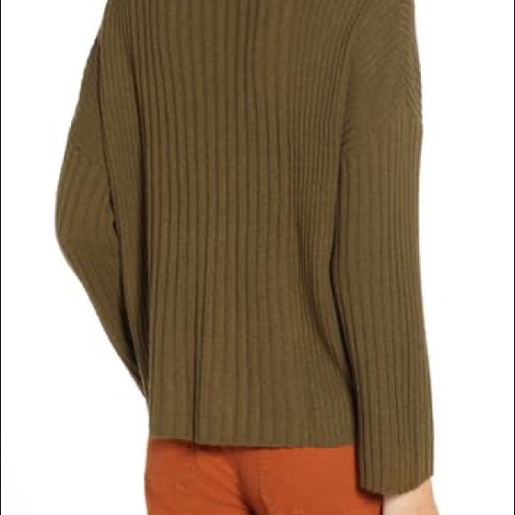 Madewell Green Merino Relaxed Crewneck Sweater - Picture 2 of 5